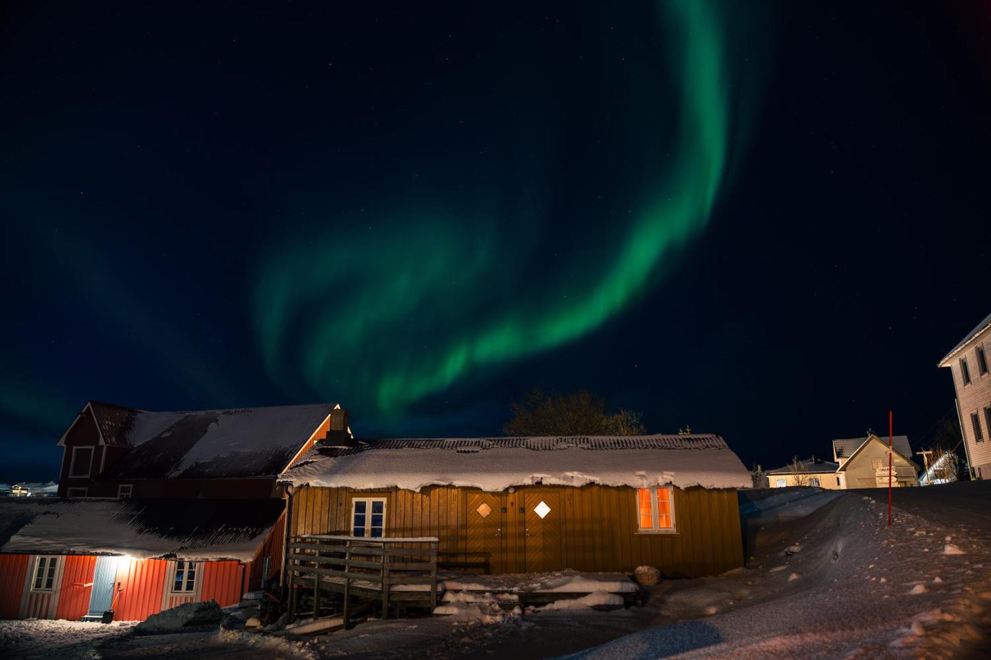 Kraemmervika Rorbuer - Rustic Cabins In Lofoten Ballstad Buitenkant foto